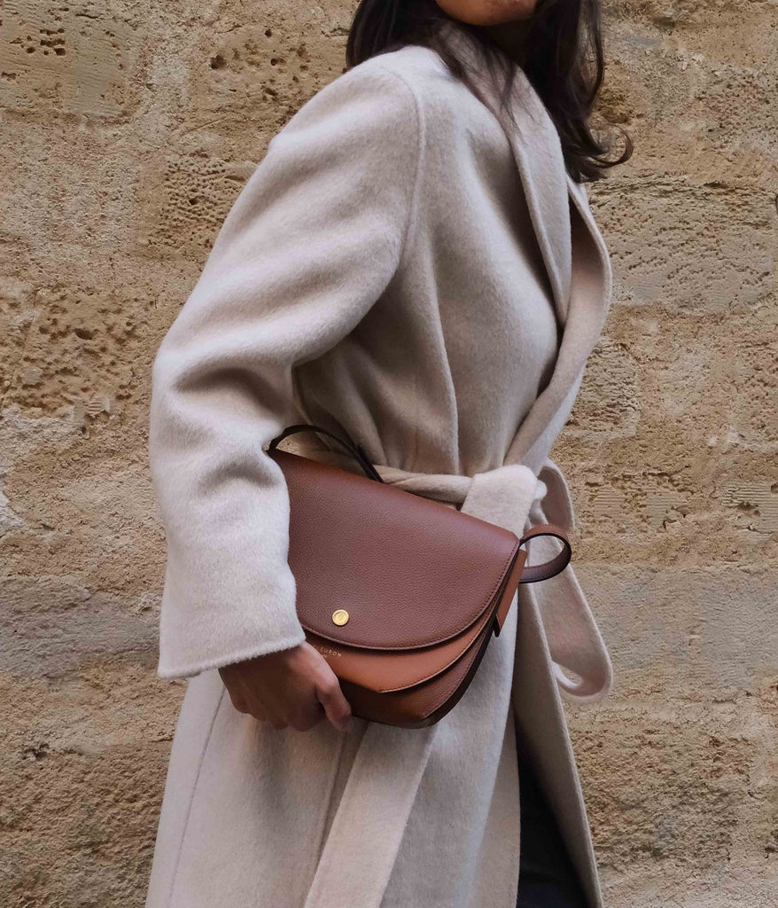 Magnolia | Marron Caramel - Fleuron Paris